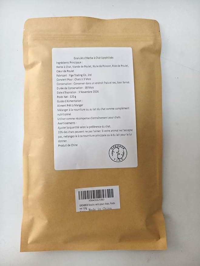 Cat Toy Grass Treats Freeze Dried 2 in 1 120g Fish Oil Chicken Cats Chew Grass Pellet Kitten Catnip for Hairball Removal Kitty Bite Snack for Cleaning Teeth Kitten Dental Food Indoor (4.23oz)