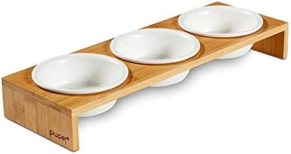 PiuPet® Cat Bowls for Indoor Cats 8.5 fl oz with Rack, Set of 3 Bowls for Cats and Small Dogs, White Ceramic Cat Bowls with Stylish and Non-Slip Bamboo Frame I Ergonomic Kitten Bowls for Easy Cleaning