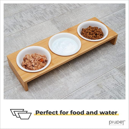 PiuPet® Cat Bowls for Indoor Cats 8.5 fl oz with Rack, Set of 3 Bowls for Cats and Small Dogs, White Ceramic Cat Bowls with Stylish and Non-Slip Bamboo Frame I Ergonomic Kitten Bowls for Easy Cleaning