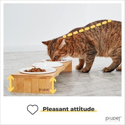 PiuPet® Cat Bowls for Indoor Cats 8.5 fl oz with Rack, Set of 3 Bowls for Cats and Small Dogs, White Ceramic Cat Bowls with Stylish and Non-Slip Bamboo Frame I Ergonomic Kitten Bowls for Easy Cleaning
